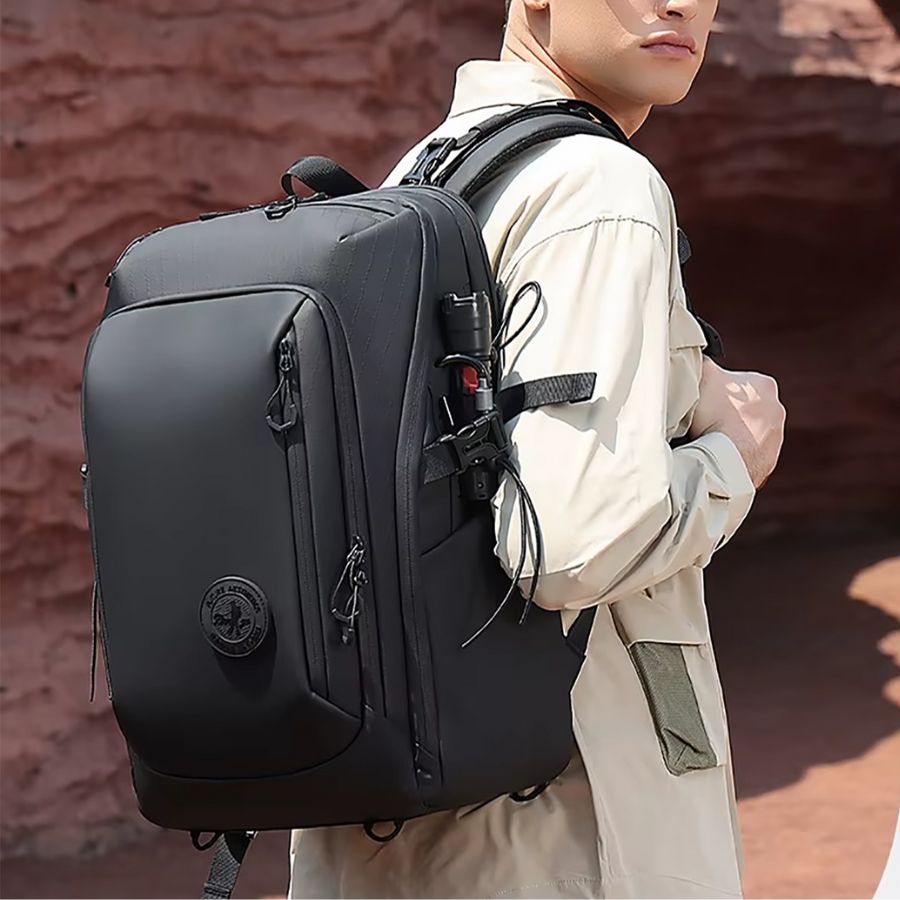 کوله پشتی بنج مدل Bange FW-225 مناسب لپ تاپ 15.6 اینچی